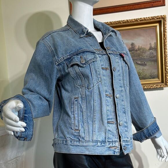 Levi’s Original Trucker Jean Jacket - Picture 4 of 16